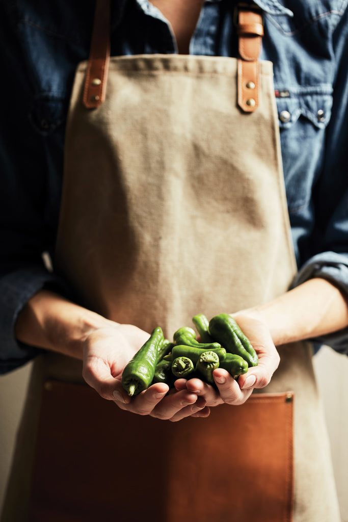 Load image into Gallery viewer, Asado Apron - Custom Wood Designs