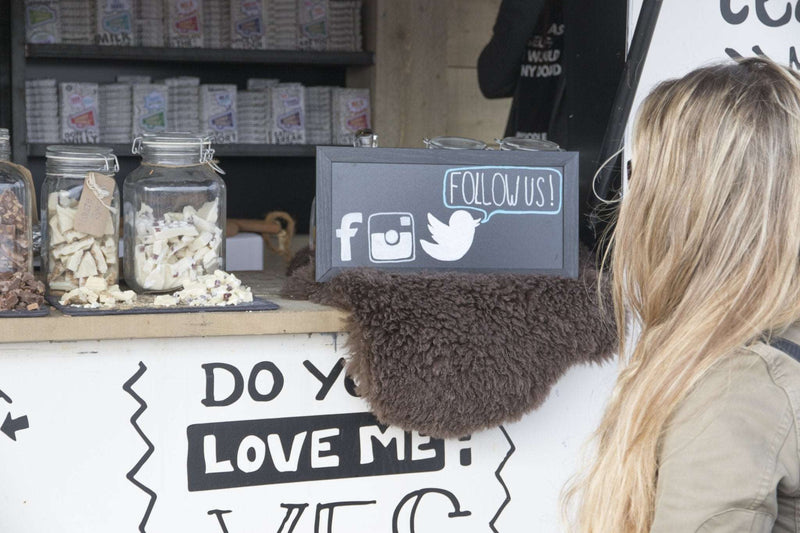 Load image into Gallery viewer, Chalkboard with mounting kit, black. Medium. 40x20x1cm Pack of 6. Custom Wood Designs __label: Multibuy default-title-chalkboard-with-mounting-kit-black-medium-40x20x1cm-pack-of-6-53612433604951