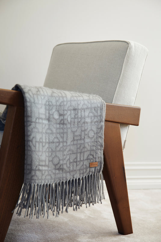 Vers blanket - Custom Wood Designs