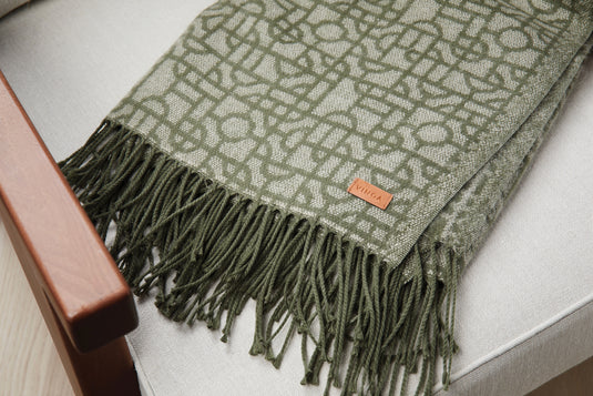 Vers blanket - Custom Wood Designs