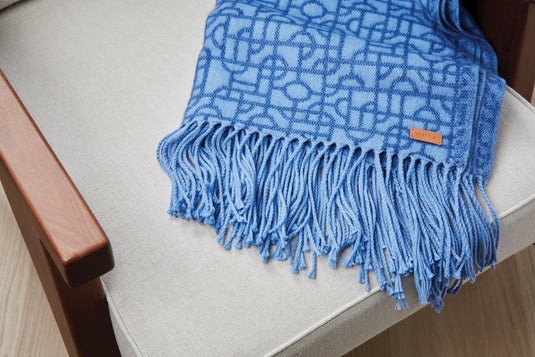 Vers blanket - Custom Wood Designs