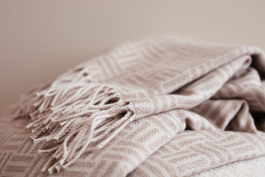 Leno Blanket - Custom Wood Designs