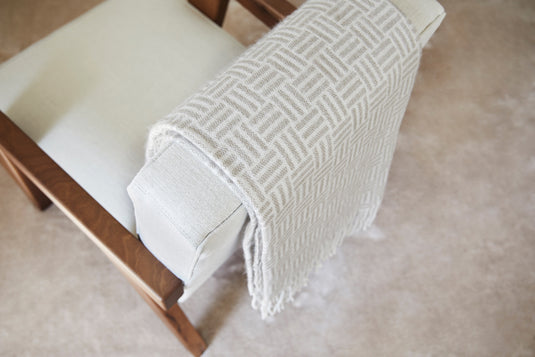 Leno Blanket - Custom Wood Designs