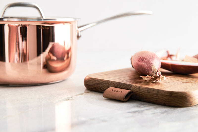 Load image into Gallery viewer, Copper pot - Custom Wood Designs
