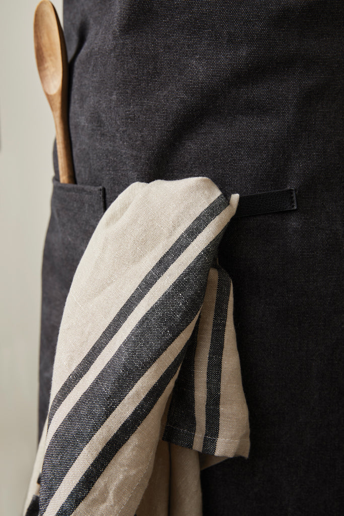Load image into Gallery viewer, Tome GRS recycled canvas Apron - Custom Wood Designs
