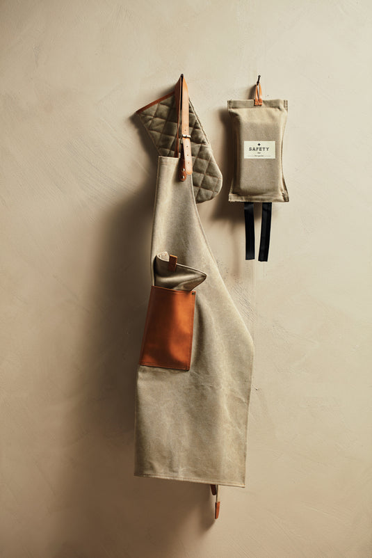 Asado Apron - Custom Wood Designs