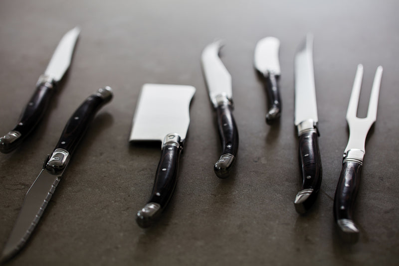 Load image into Gallery viewer, VINGA Gigaro cheese knives - Custom Wood Designs
