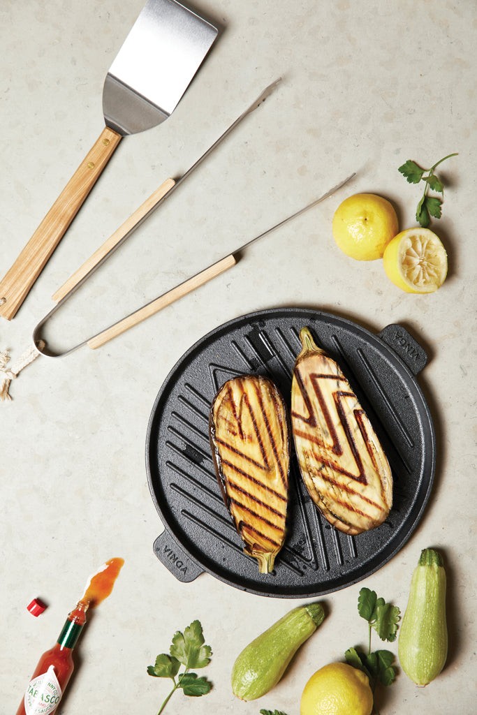 Load image into Gallery viewer, VINGA Paso grill tongs - Custom Wood Designs
