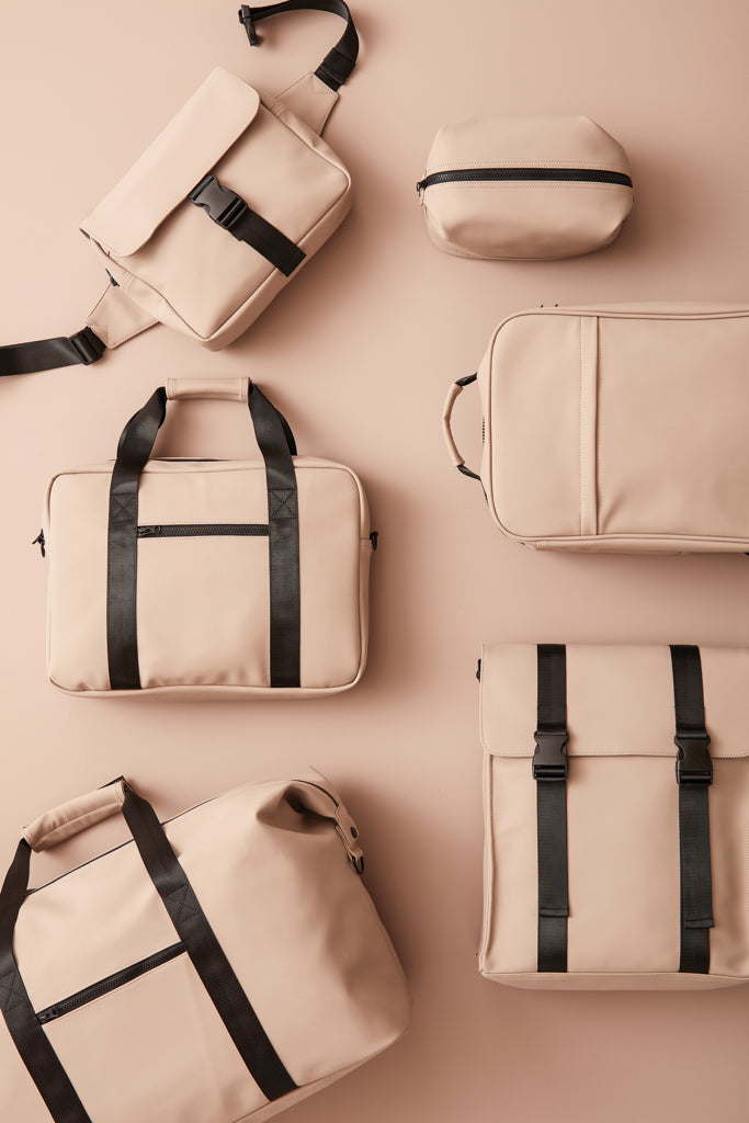 Load image into Gallery viewer, VINGA Baltimore Weekendbag - Custom Wood Designs
