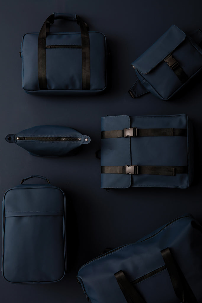 Load image into Gallery viewer, Baltimor Wash Bag - Custom Wood Designs
