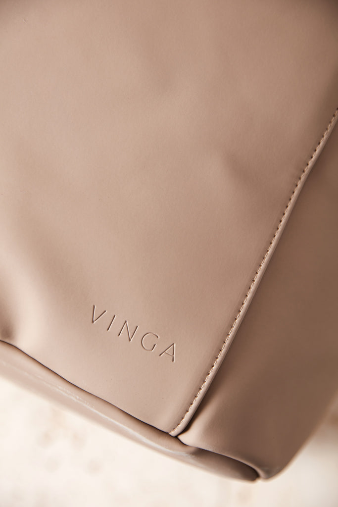 Load image into Gallery viewer, VINGA Baltimore Cooler Bag - Custom Wood Designs
