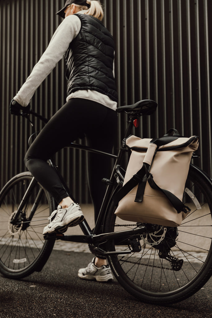 Load image into Gallery viewer, Baltimor bike bag - Custom Wood Designs
