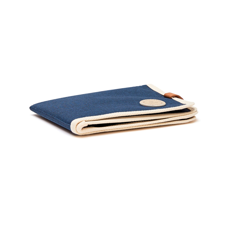 Load image into Gallery viewer, VINGA Sortino seat cushion - Custom Wood Designs

