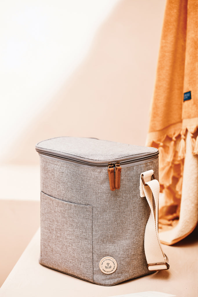 Load image into Gallery viewer, VINGA Sortino Cooler bag - Custom Wood Designs
