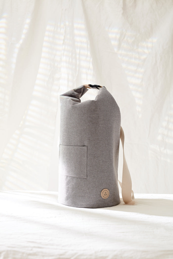 Load image into Gallery viewer, VINGA Sortino cooler trunk - Custom Wood Designs
