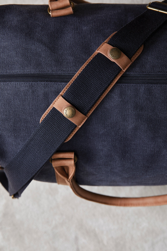 Load image into Gallery viewer, Bosle RCS recycled canvas duffelbag - Custom Wood Designs
