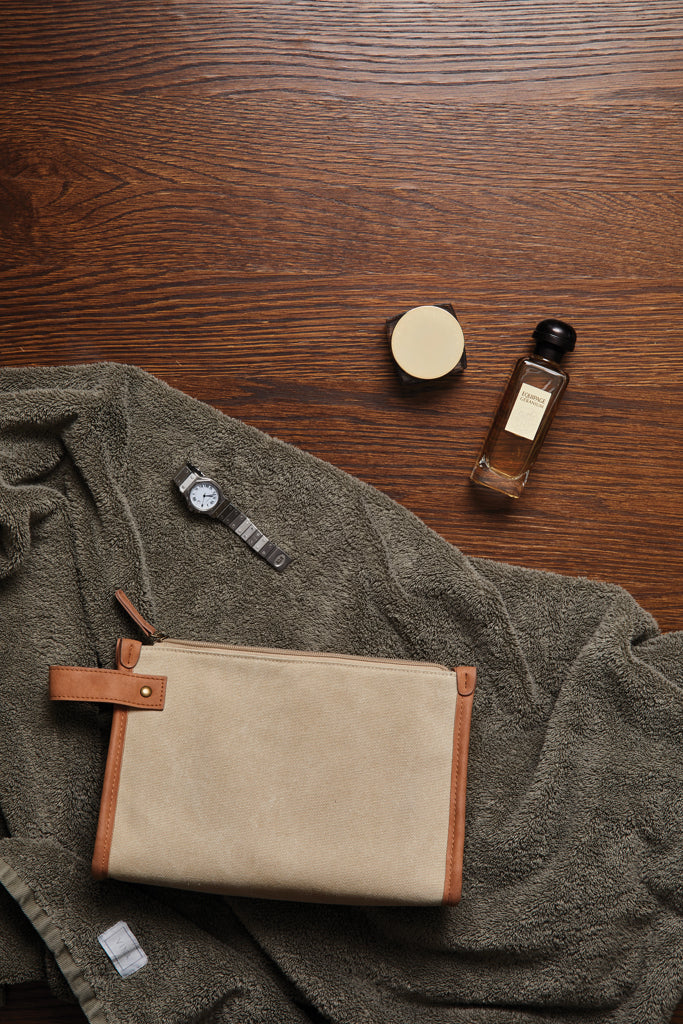 Load image into Gallery viewer, Bosle GRS recycled canvas toiletry bag - Custom Wood Designs
