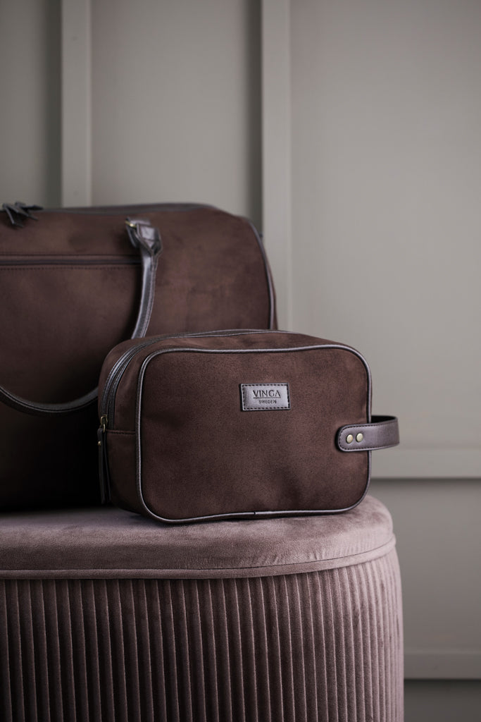 Load image into Gallery viewer, Hunto washbag - Custom Wood Designs
