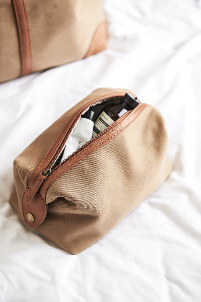Load image into Gallery viewer, Sloan toiletry bag RCS recycled polyester - Custom Wood Designs
