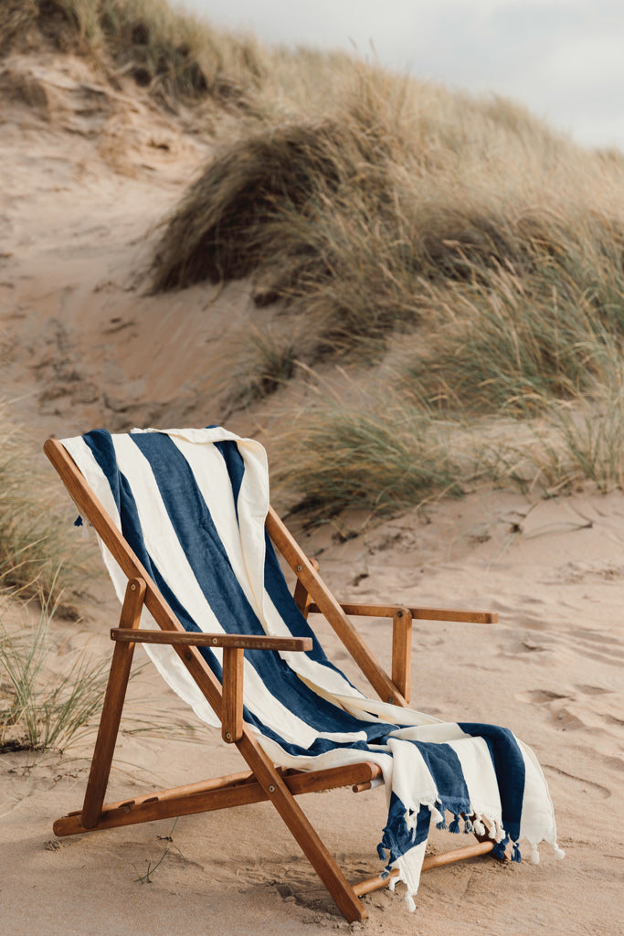Load image into Gallery viewer, Valmer beach towel - Custom Wood Designs
