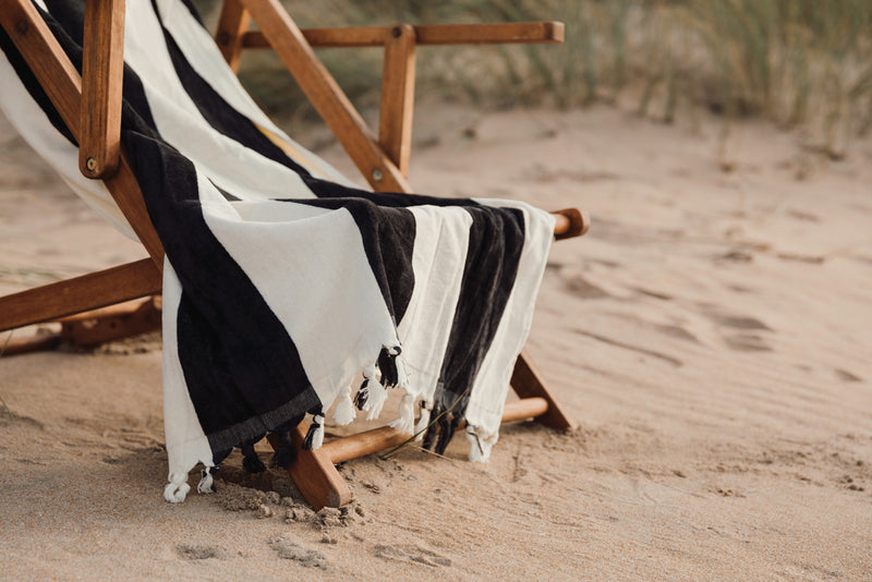 Load image into Gallery viewer, Valmer beach towel - Custom Wood Designs
