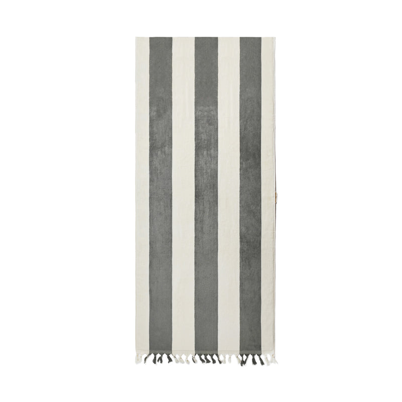 Load image into Gallery viewer, Valmer lounge chair towel - Custom Wood Designs
