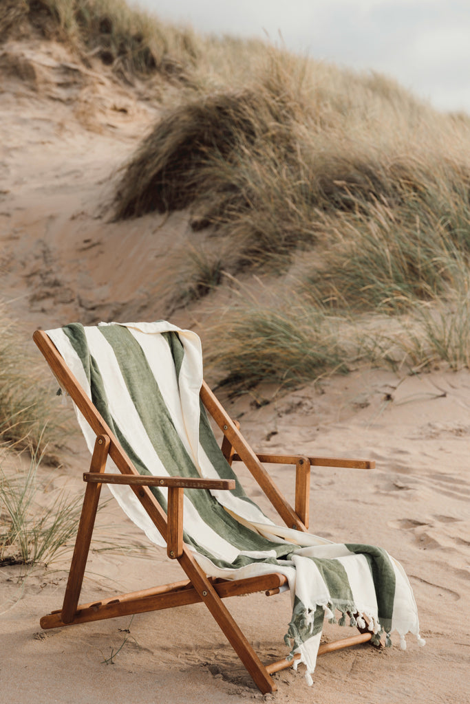 Load image into Gallery viewer, Valmer beach towel - Custom Wood Designs
