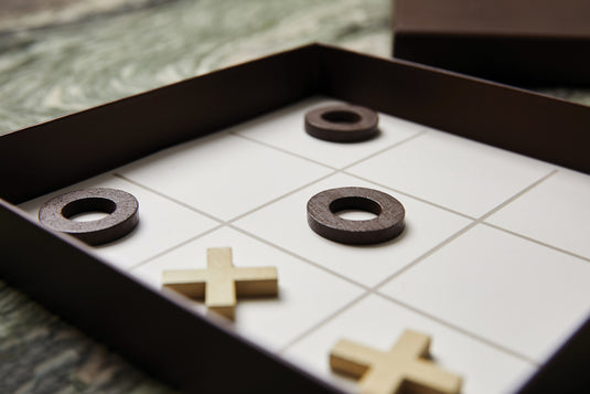 Criss-cross coffee table game - Custom Wood Designs