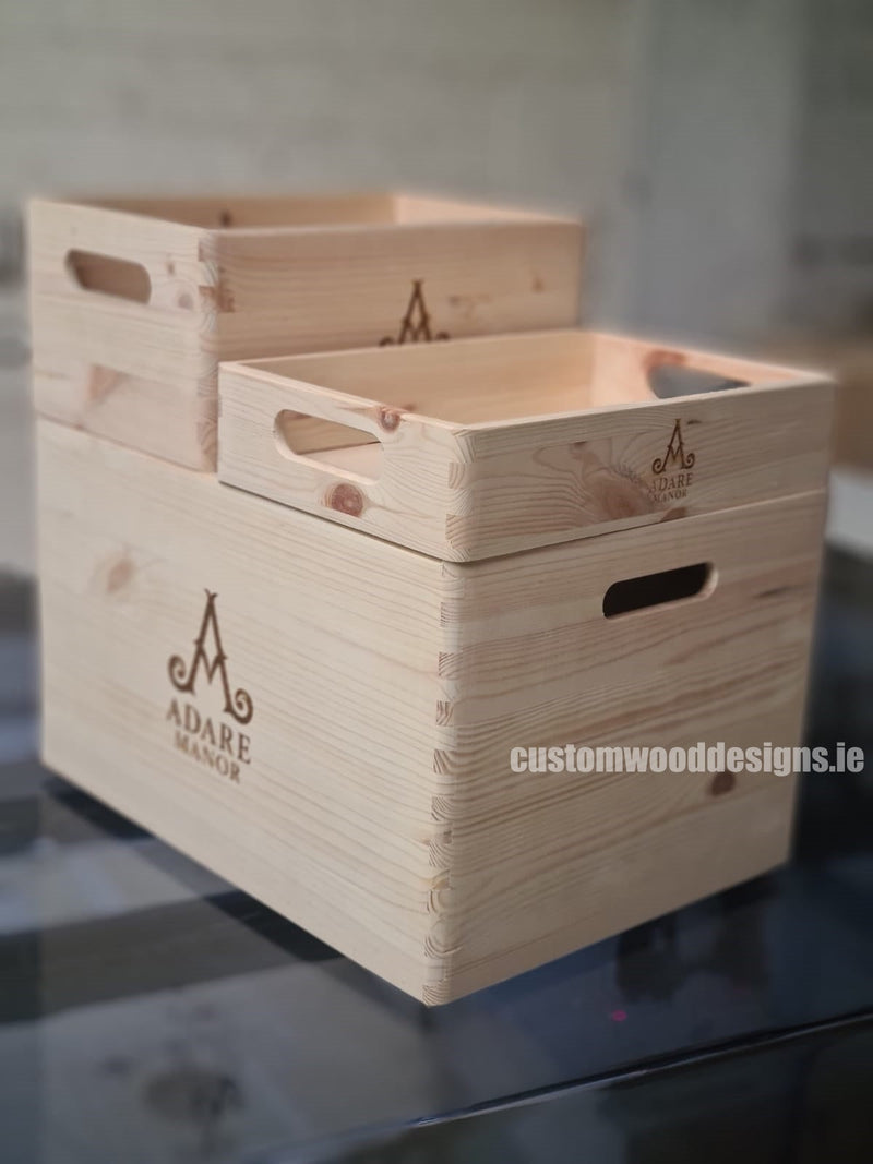 Load image into Gallery viewer, OB6 Pine Wood Box 60 X 40 X 13,5 cm Box with Handle pin bedroom deco box room deco wood wooden CustomWoodDesigns-AdareManorBrandedsamples_10_3d56e65f-7b47-4cf1-adfe-80bd9b011115
