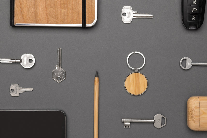 Load image into Gallery viewer, RCS recycled zinc alloy round keychain with bamboo - Custom Wood Designs
