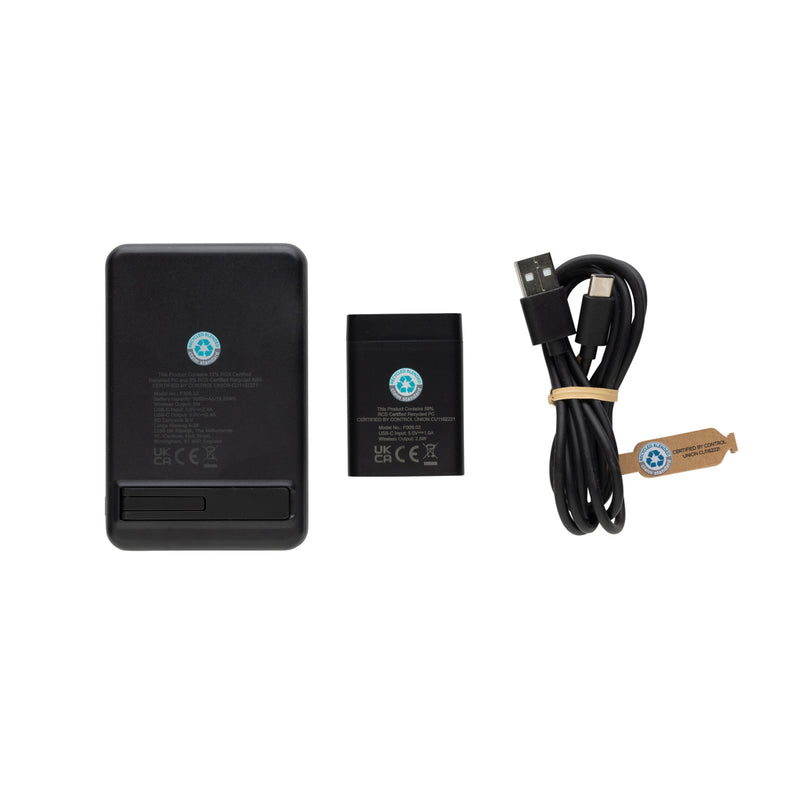 Load image into Gallery viewer, Powerbase RCS recycled plastic 3 in 1 charger with powerbank - Custom Wood Designs
