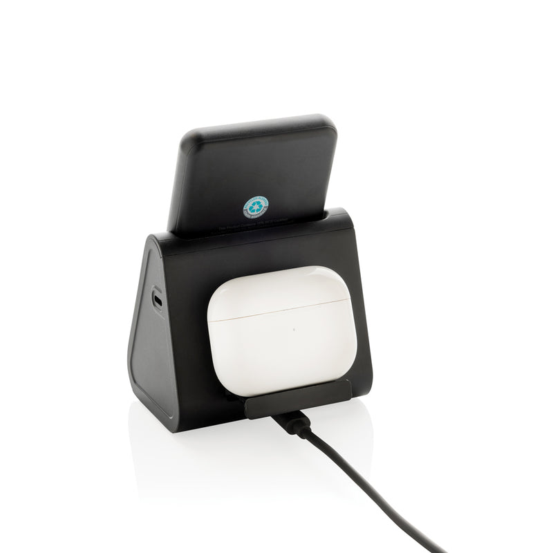 Load image into Gallery viewer, Powerbase RCS recycled plastic 3 in 1 charger with powerbank - Custom Wood Designs
