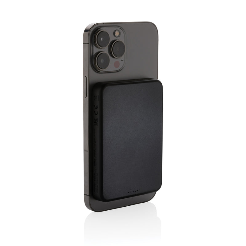 Load image into Gallery viewer, Magnetix RCS recycled plastic 5000 mah magnetic powerbank - Custom Wood Designs
