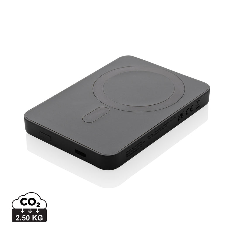 Load image into Gallery viewer, Magnetix RCS recycled plastic 5000 mah magnetic powerbank - Custom Wood Designs
