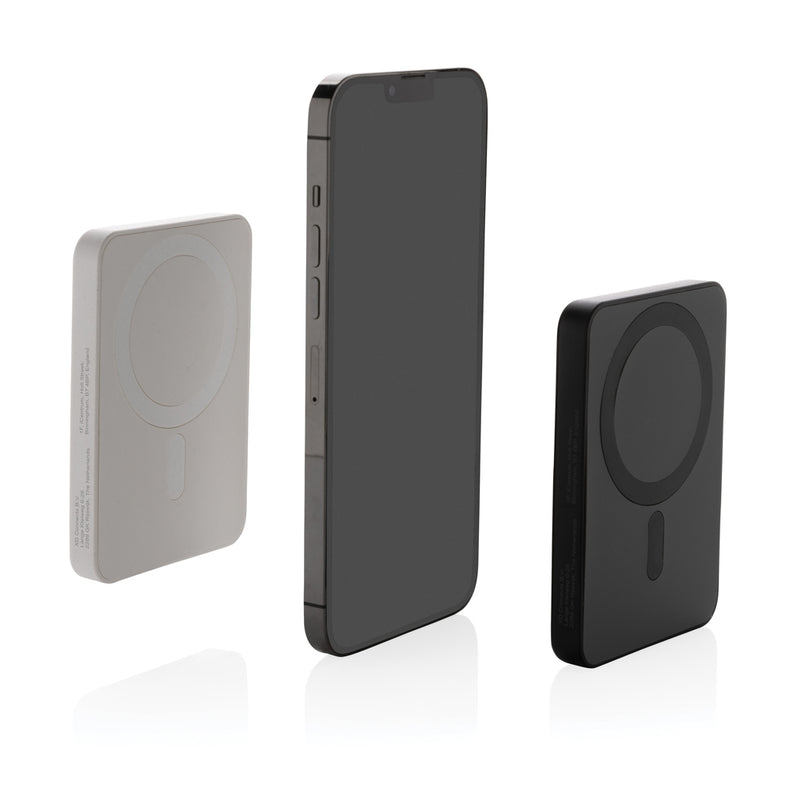 Load image into Gallery viewer, Magnetix RCS recycled plastic 5000 mah magnetic powerbank - Custom Wood Designs
