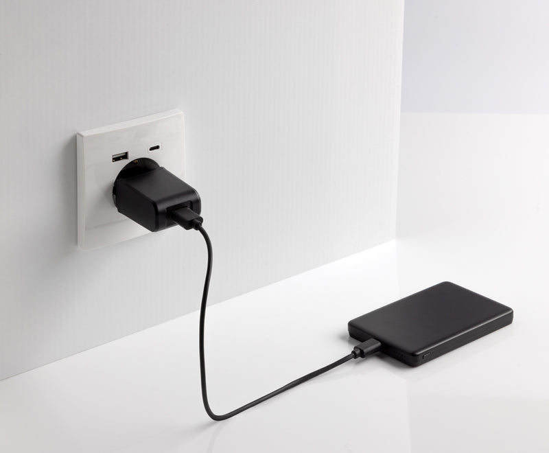 Load image into Gallery viewer, Orion RCS recycled aluminum 5000 mah 5W magnetic powerbank - Custom Wood Designs
