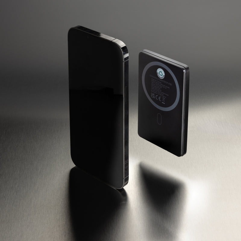 Load image into Gallery viewer, Orion RCS recycled aluminum 5000 mah 5W magnetic powerbank - Custom Wood Designs
