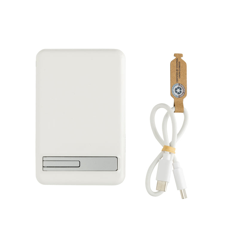 Load image into Gallery viewer, Zen RCS rplastic 5000 mah 5W magnetic bamboo powerbank - Custom Wood Designs
