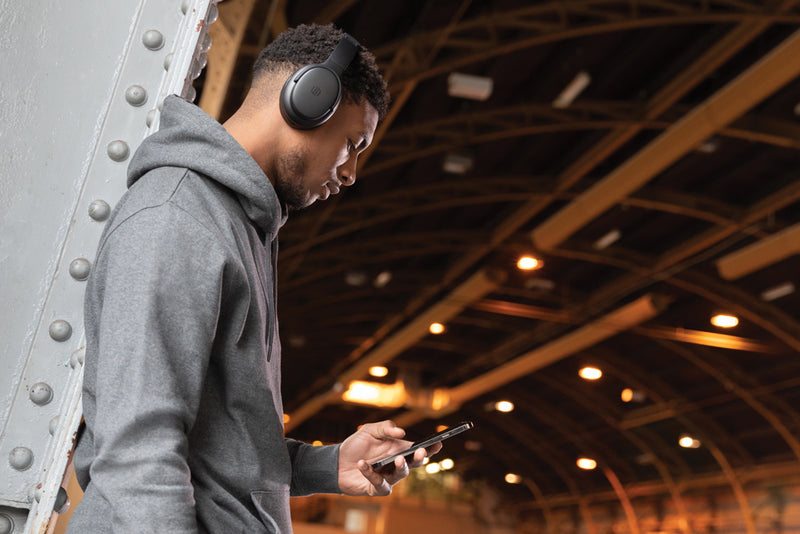 Load image into Gallery viewer, Urban Vitamin Palo Alto RCS rplastic headphone - Custom Wood Designs
