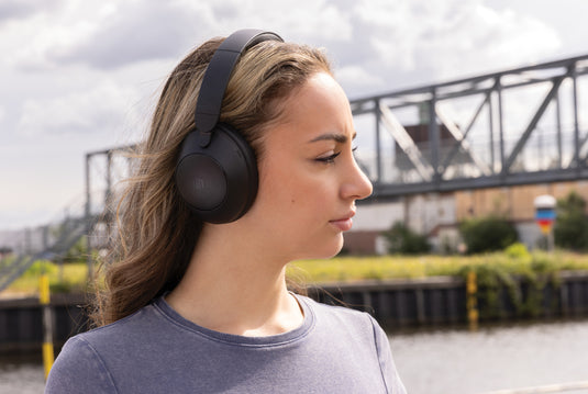 Urban Vitamin Cupertino RCS rplastic ANC headphone - Custom Wood Designs