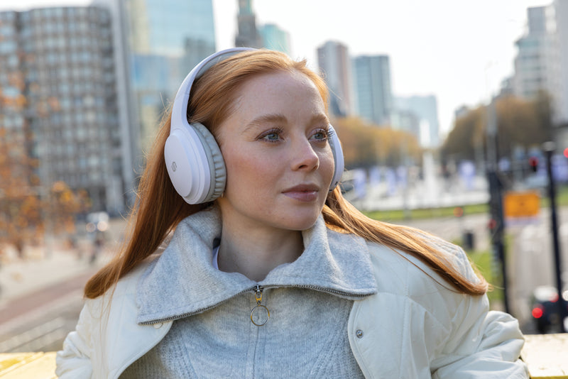Load image into Gallery viewer, Urban Vitamin Belmont wireless headphone - Custom Wood Designs
