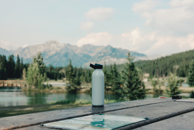 Load image into Gallery viewer, Avira Ara RCS Re-steel fliptop water bottle 500ml - Custom Wood Designs
