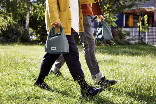 Black+Blum 6.7L insulated Lunch/Cooler Bag-Outdoor