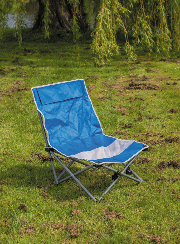 Load image into Gallery viewer, Foldable beach chair in pouch - Custom Wood Designs
