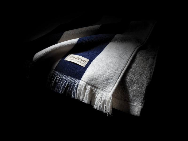 Load image into Gallery viewer, Yukari AWARE™ XL deluxe beach towel 100x180cm - Custom Wood Designs
