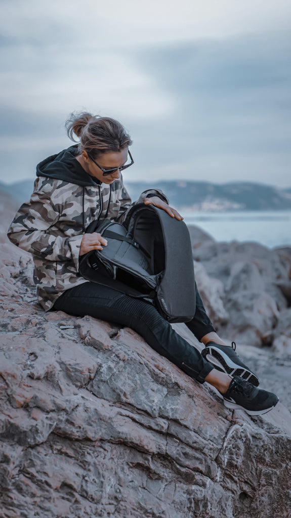 Load image into Gallery viewer, Bobby Hero Regular, Anti-theft backpack - Custom Wood Designs
