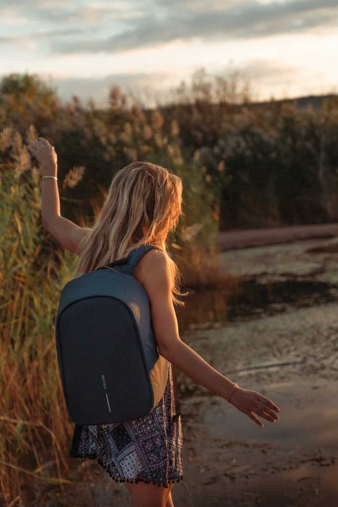 Load image into Gallery viewer, Bobby Hero Regular, Anti-theft backpack - Custom Wood Designs
