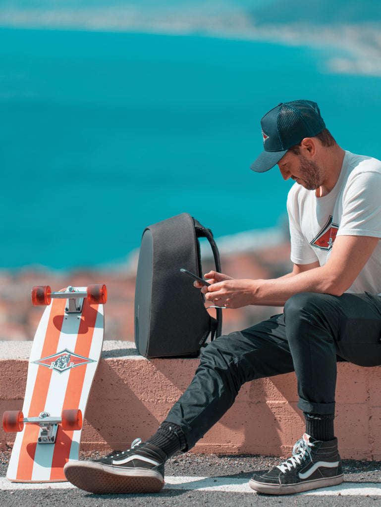Load image into Gallery viewer, Bobby Hero Small, Anti-theft backpack - Custom Wood Designs
