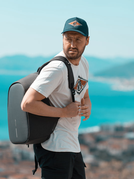 Bobby Hero Small, Anti-theft backpack - Custom Wood Designs