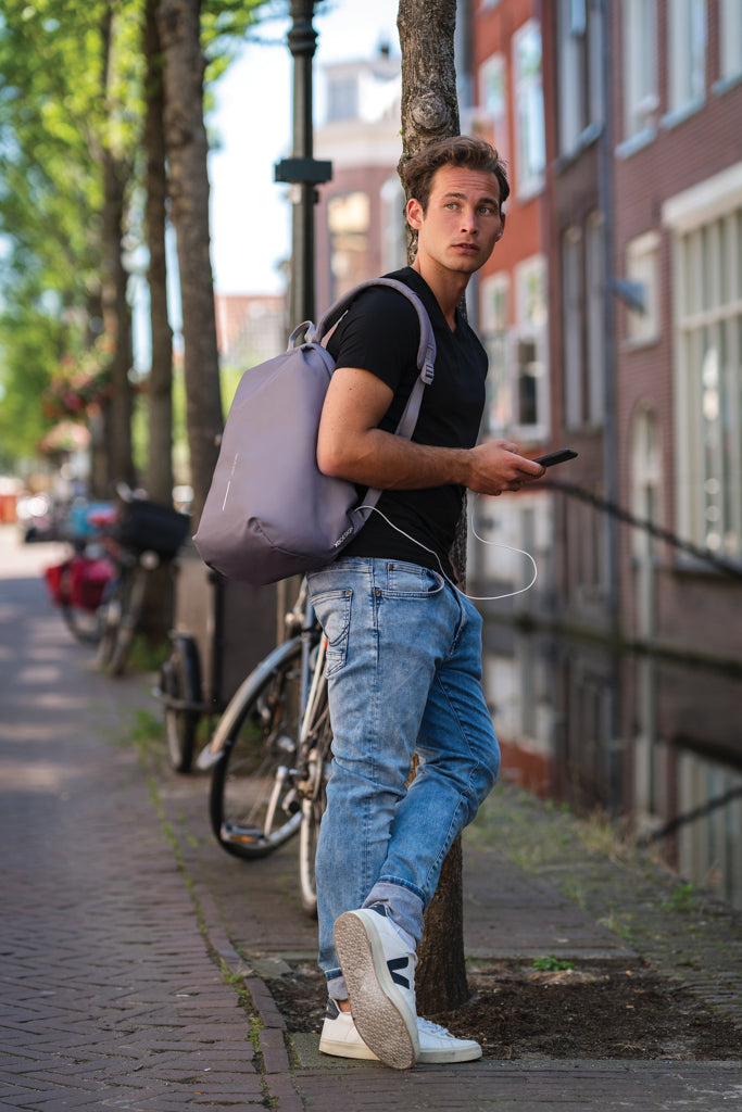 Load image into Gallery viewer, Bobby Soft, anti-theft backpack - Custom Wood Designs
